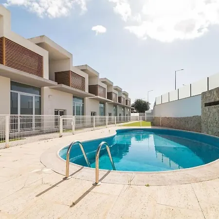 Moradia Em Vale De Santa Maria, Casa 8, Appartamento